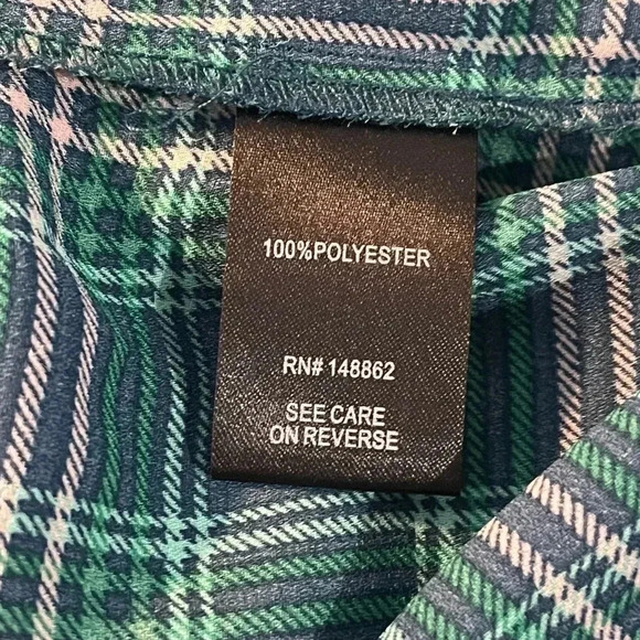 Torrid size 1 (14) sheer plaid blouse, ruffles, buttons and an elastic waist EUC - Picture 9 of 12